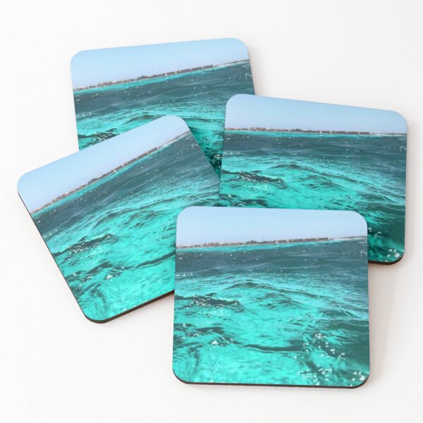 Artikelvorschau, Mitten im Roten Meer entworfen und verkauft von Layla’s Photography & Prints.