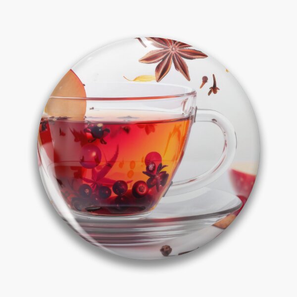 Artikelvorschau, Herbsttee mit Apfelscheiben, Preiselbeeren, Gewürzen, fallenden Zutaten in der Tasse, KI-generiert entworfen und verkauft von dvoevnore.