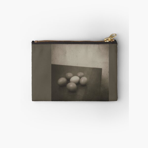 Item preview, 2019 Uova sul tavolo designed and sold by robertoferrero.