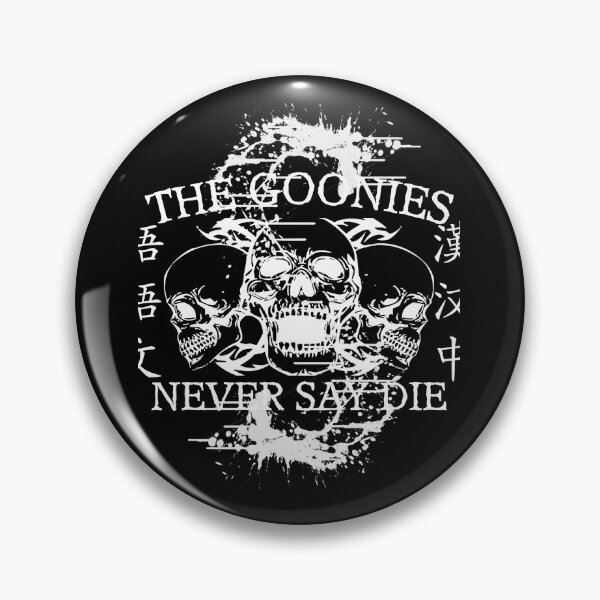 Aperçu de l'œuvre Les Goonies, Never Say Die - Crâne blanc sur noir créée et vendue par Adam 7ea.