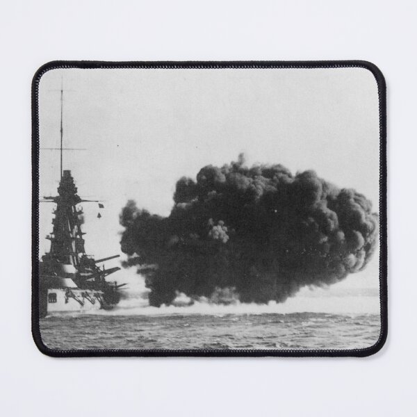 Item preview, Nagato firing its guns. designed and sold by Military Machine History.