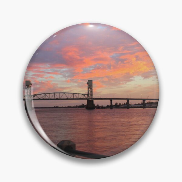 Artikelvorschau, Sonnenuntergang an der Cape Fear Bridge entworfen und verkauft von Cynthia48.