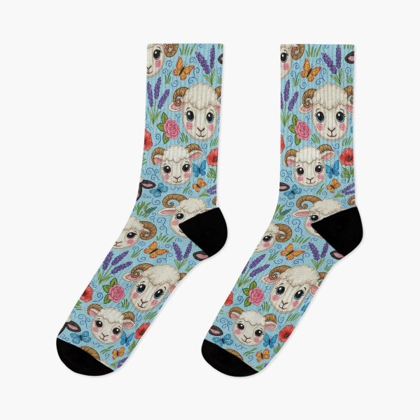 Artikelvorschau, Kawaii Schaf- und Lammmuster, Bauernhof, florales Chibi-Design, Sonnenblumen- und Schmetterlingsdruck entworfen und verkauft von JOSTH.