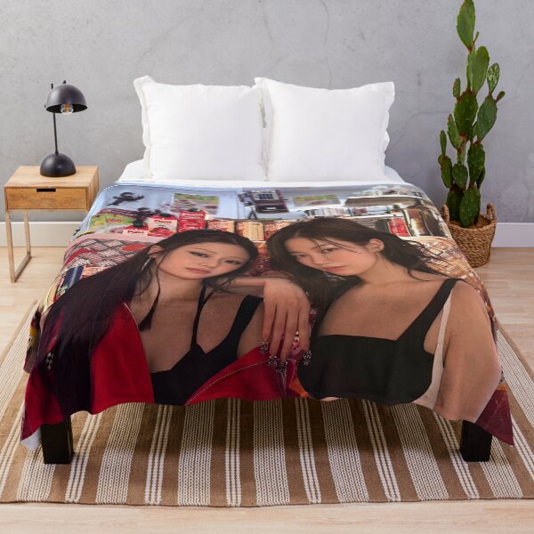 Item preview, LE SSERAFIM SPAGHETTI Yunjin, and Kazuha Merchandise – Limited Edition K-pop Apparel & Accessories designed and sold by Valereekmerch.