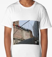 Kathmandu washing line Long T-Shirt