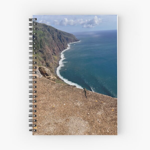 Item preview, El fin del mundo - Lagartos del acantilado designed and sold by WildPixelBay.