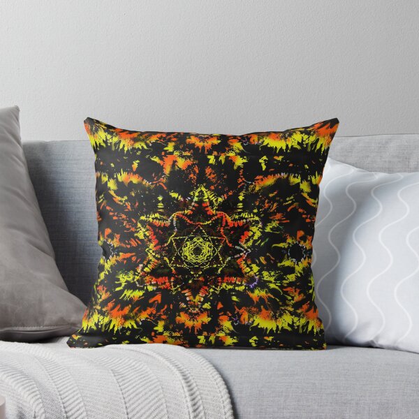 Artikelvorschau, Halloween Hippie Batik entworfen und verkauft von AuroraXGreen.