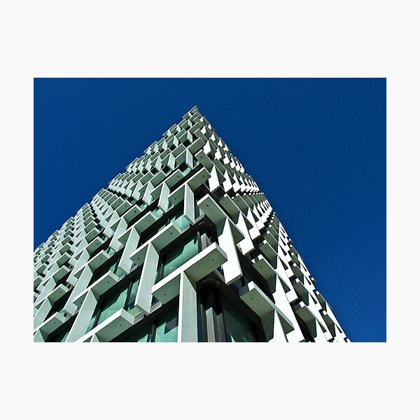 Aperçu de l'œuvre Interesting Architectural Perspective - CBD, Perth, Western Australia créée et vendue par kelja.