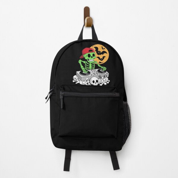 Artikelvorschau, Halloween Skelett Game Boy Gamer entworfen und verkauft von MicanCuteStore.