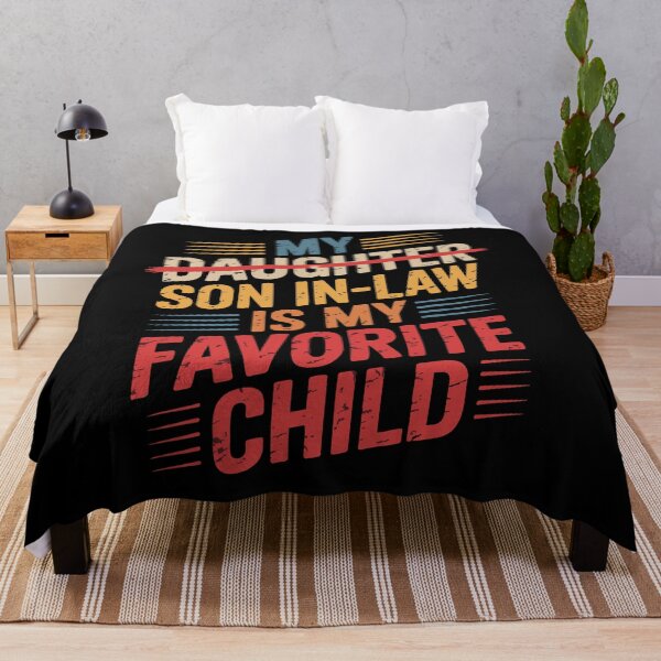 Item preview, Mi yerno es mi hijo favorito Humor familiar divertido Retro designed and sold by AScribbler0.
