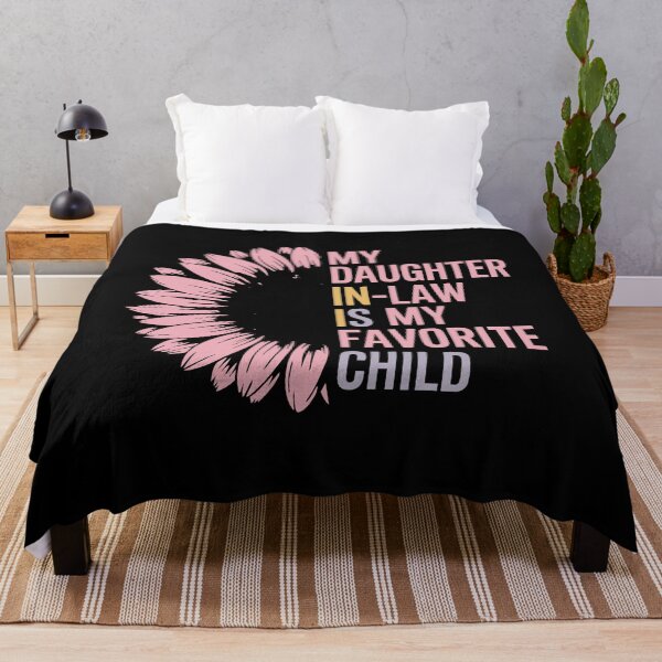 Item preview, Cita divertida retro vintage: Mi nuera es mi hija favorita designed and sold by AScribbler0.