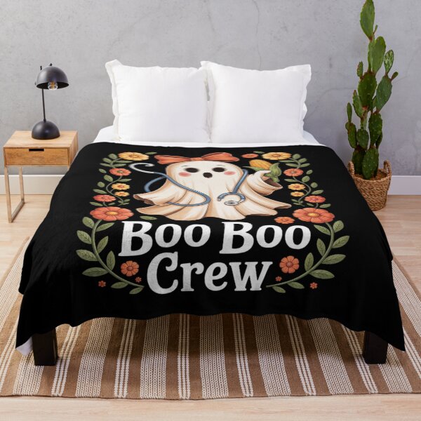 Artikelvorschau, Boho Floral Boo Boo Crew Ghost NICU PICU Nurse Halloween entworfen und verkauft von JulienAureo.