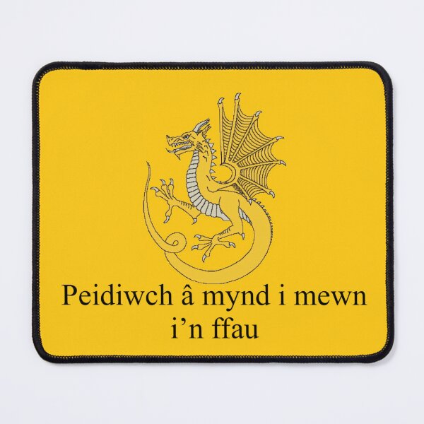 Item preview, baner felen Gadsden 'peidiwch â mynd i mewn i'n ffau' designed and sold by JonathanR1994.