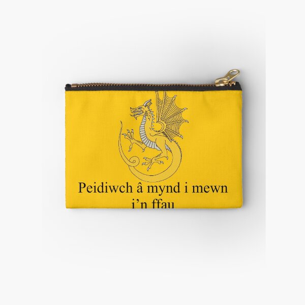 Item preview, baner felen Gadsden 'peidiwch â mynd i mewn i'n ffau' designed and sold by JonathanR1994.