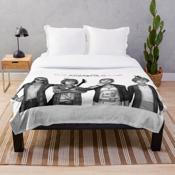 Item preview, La vida es extraña - Arcadia Baes designed and sold by nicefield.