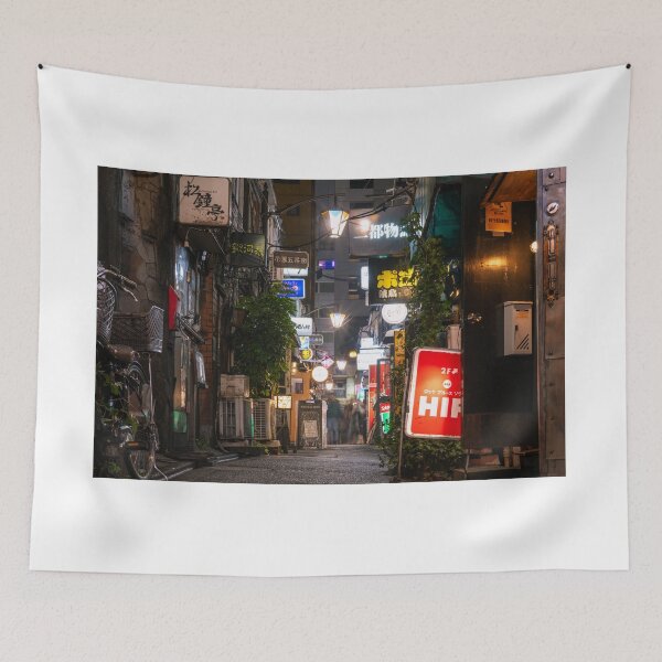 Aperçu de l'œuvre La rue des bars de Golden Gai à Tokyo la nuit créée et vendue par WorldScenery.