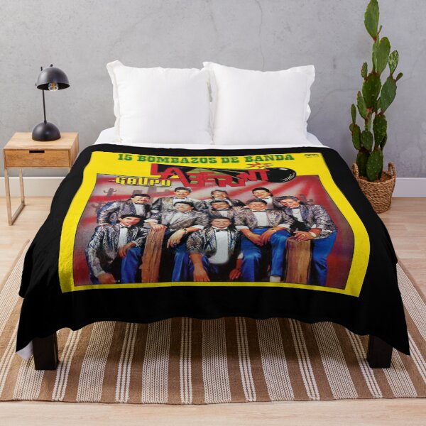 Item preview, Grupo Laberinto - 15 Bombazos de Banda album 2020 designed and sold by MilanDatacher.