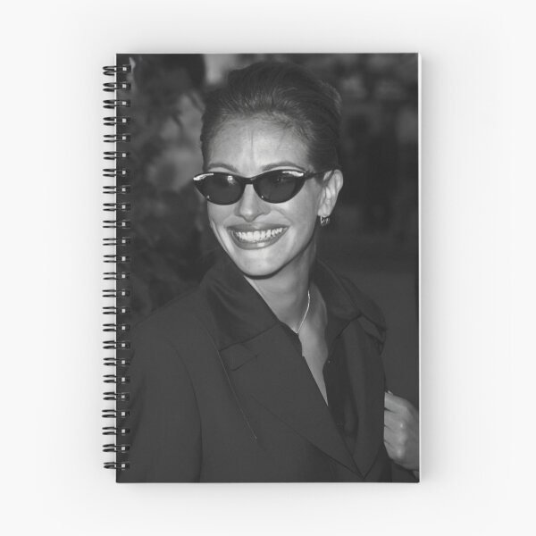Artikelvorschau, Julia Roberts Sonnenbrille, schwarz-weiß entworfen und verkauft von ninetiestore.