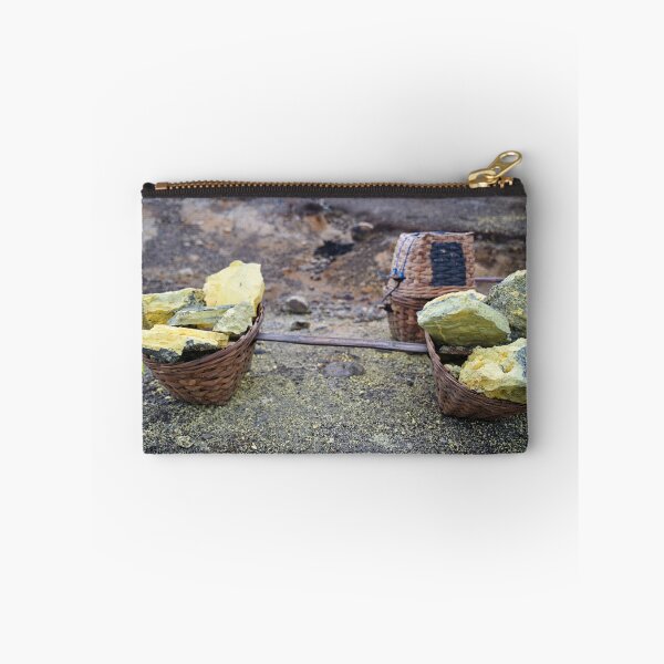 Item preview, Yellow sulfur and woven baskets of Javanese miners designed and sold by franck380.