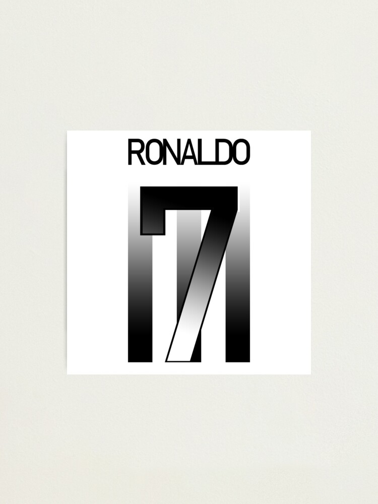 Juventus Away Shirt 2021-22 with Ronaldo 7 printing