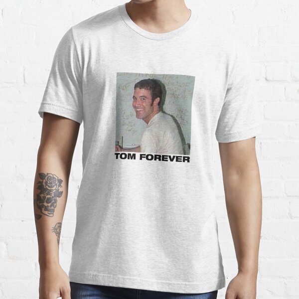 myspace tom forever Essential T-Shirt