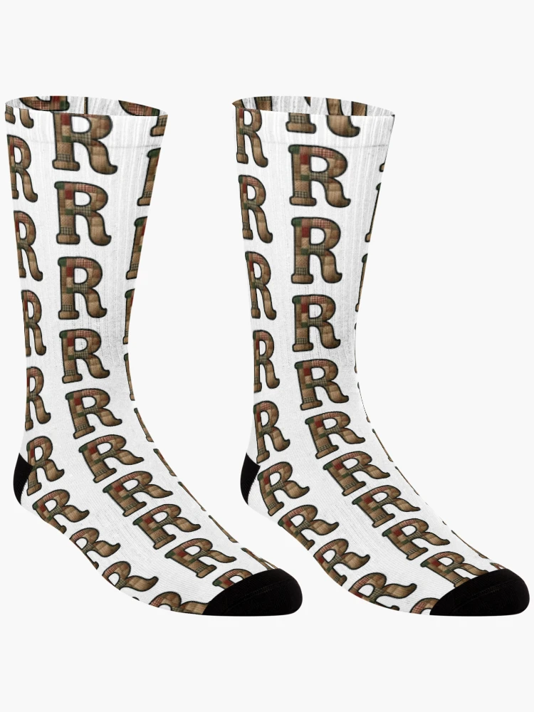 Aperçu 3 sur 5. Chaussettes avec l'œuvre Patched R créée et vendue par CharmStudio.