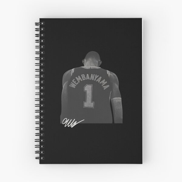 Artikelvorschau, Victor Wembanyama San Antonio Spurs T-Shirt entworfen und verkauft von ChristineRobins.