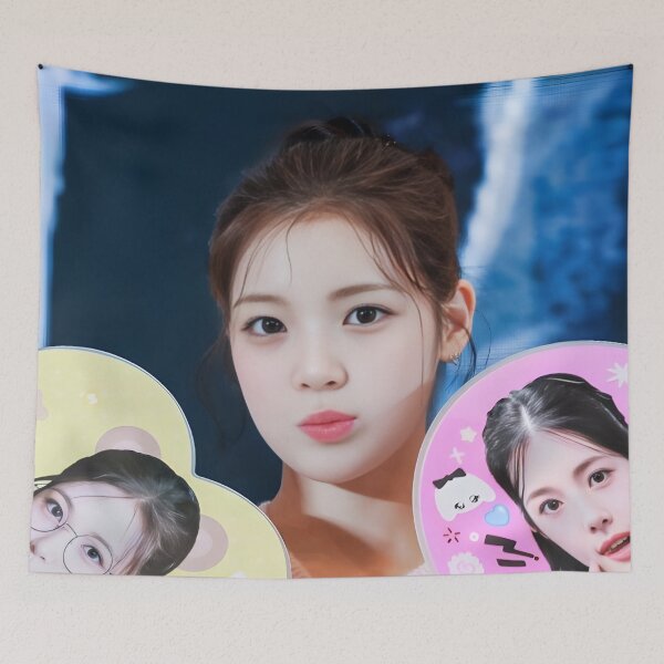 Artikelvorschau, Yuha – K-Pop-Pastell-Handyhülle | H2H „Pretty Please“ entworfen und verkauft von Valereekmerch.