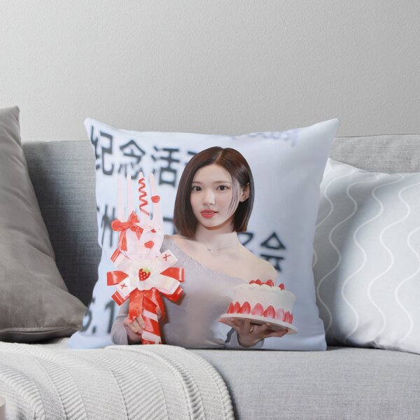 Artikelvorschau, Jiwoo – „Pretty Please“ K-Pop Pastel | Fan-Handyhüllendesign entworfen und verkauft von Valereekmerch.