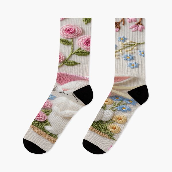 Artikelvorschau, Handgesticktes Design mit niedlichem Kaninchen 3 entworfen und verkauft von DinsignStudio.