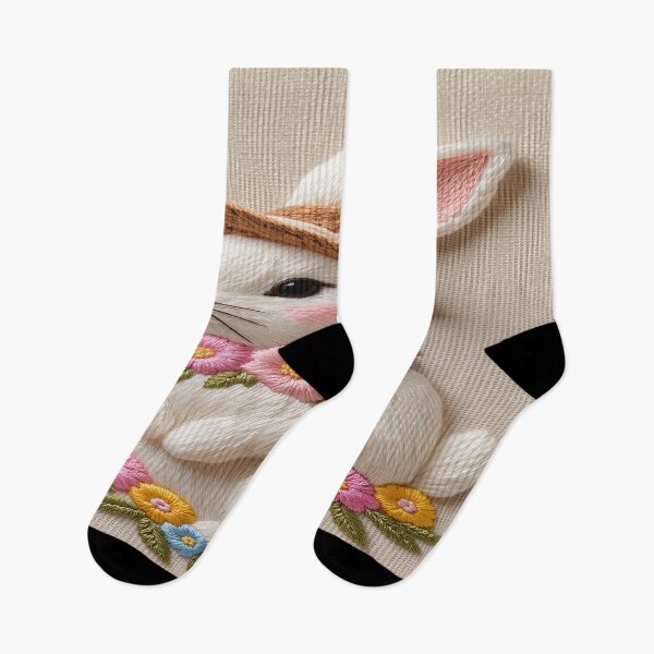 Artikelvorschau, Handgesticktes Design mit einem niedlichen Kaninchen entworfen und verkauft von DinsignStudio.