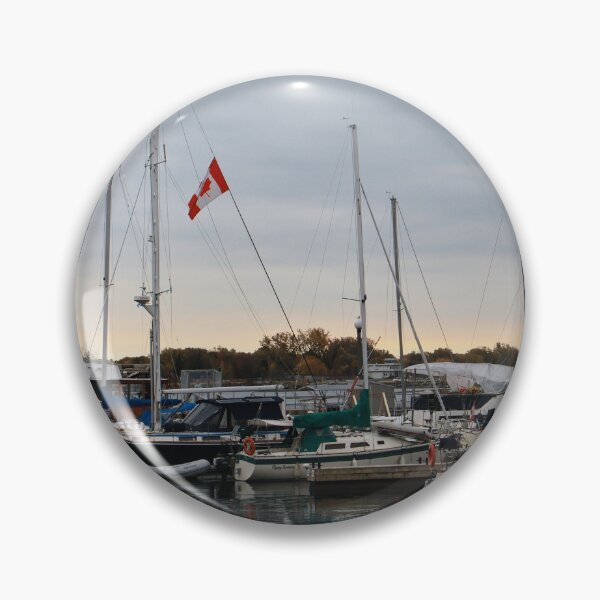 Artikelvorschau, Toronto Marina – Boote ruhen entworfen und verkauft von kenkortner.