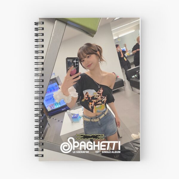 Artikelvorschau, Chaewon „SPAGHETTI“ Ära exklusiv | LE SSERAFIM Premium K-Pop Merch entworfen und verkauft von Valereekmerch.