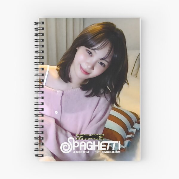 Artikelvorschau, Chaewon „SPAGHETTI“ Ära exklusiv | LE SSERAFIM Premium K-Pop Merch entworfen und verkauft von Valereekmerch.