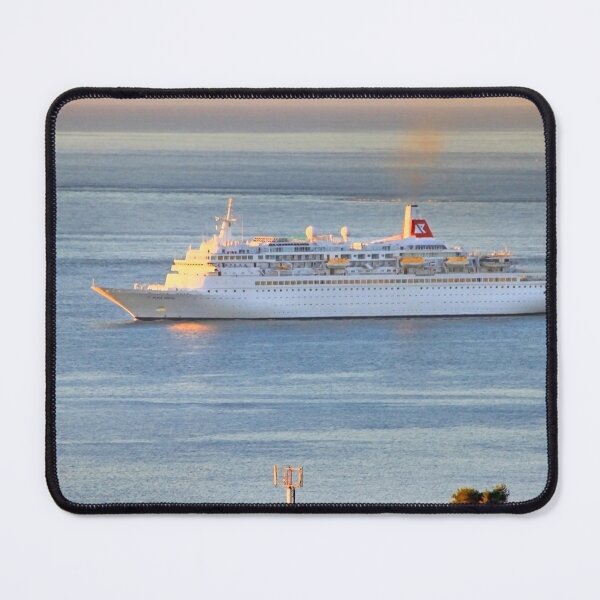 Item preview, cruise watching designed and sold by Tereza Pilar Art.