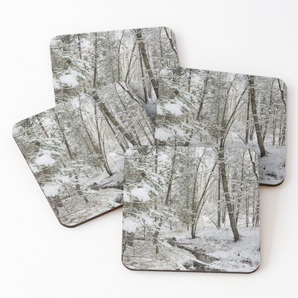 Artikelvorschau, Erster Schnee oben am Bach entworfen und verkauft von The Walking Path Gallery.