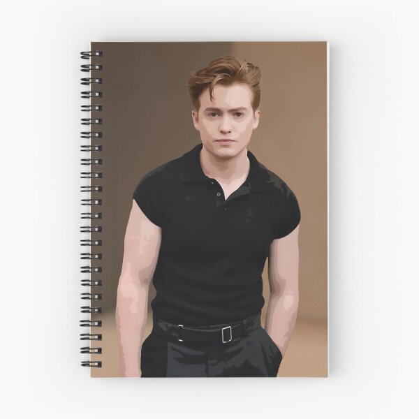 Artikelvorschau, Kit Connor Modell entworfen und verkauft von SoluxStudios.