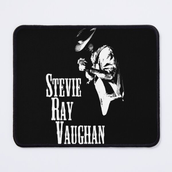 Artikelvorschau, Stevie Ray Vaughan tritt auf der Bühne auf entworfen und verkauft von DuyetLac5rj3.