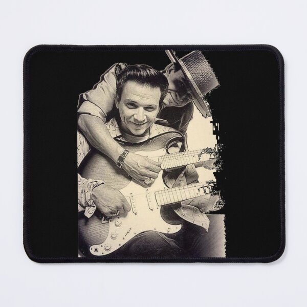 Artikelvorschau, Stevie Ray Vaughan tritt auf der Bühne auf entworfen und verkauft von DuyetLac5rj3.
