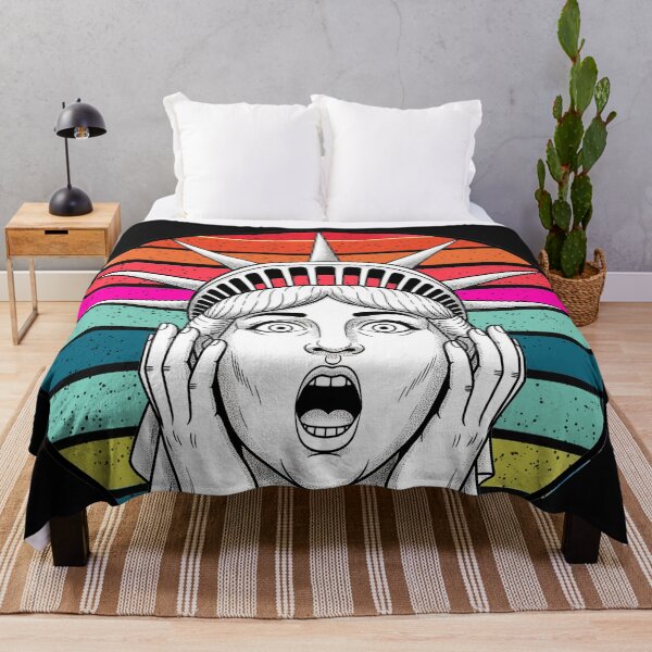 Artikelvorschau, „Die Freiheitsstatue im Schockzustand! Ein satirisches Pop-Art-Design im Retro-Sonnenuntergangsstil“ entworfen und verkauft von thechoice1.