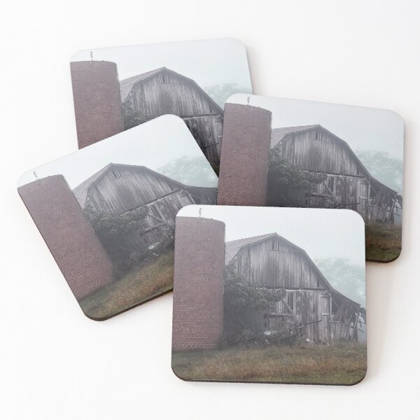 Item preview, Inmovilizado por la niebla designed and sold by Jim Love.