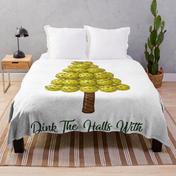 Artikelvorschau, Festliches Pickleball-Weihnachtsbaum-Humor-Design entworfen und verkauft von zoughlal.