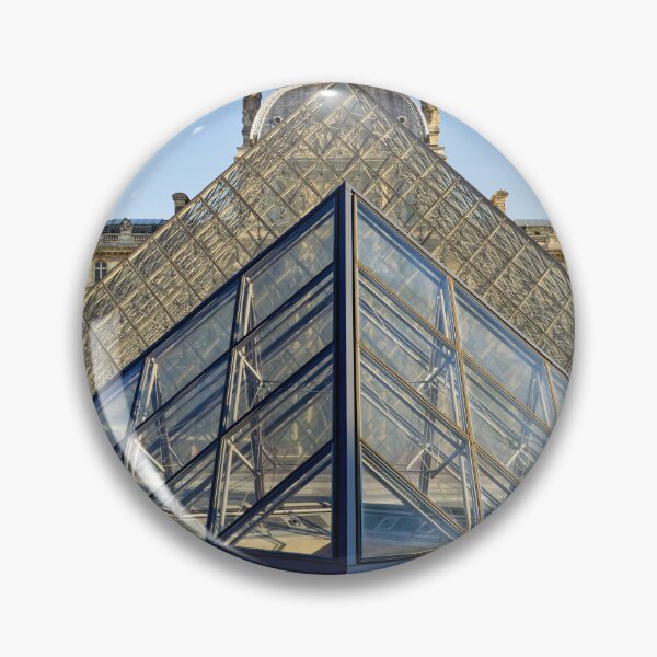 Artikelvorschau, Louvre-Doppelpyramide entworfen und verkauft von Gerard Fornarotto.