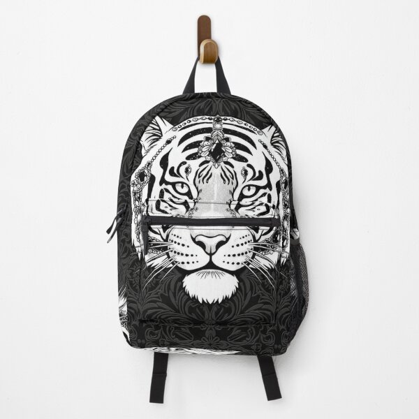 Aperçu de l'œuvre Tigre à face ornée de bijoux noirs et blancs créée et vendue par DesignsByPrnces.
