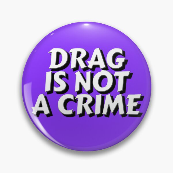 Aperçu de l'œuvre LE DRAG N'EST PAS UN CRIME créée et vendue par CARVAL-CLOTHES.