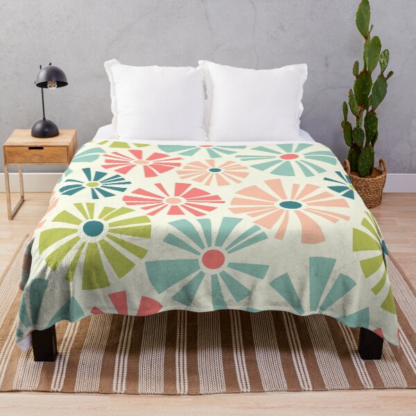 Item preview, 1950s 1960s Retro Mid Century Danish Modern Daisy Floral designed and sold by RetroMaggie.