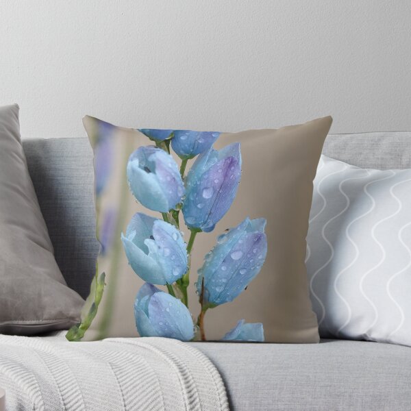 Aperçu de l'œuvre tige florale d'ixia bleue créée et vendue par Gaylene Norton.