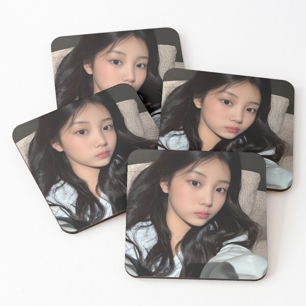 Artikelvorschau, Wonhee Not Cute Anymore Ära: Ästhetisches Fotodesign | Fan-Art für GLLIT entworfen und verkauft von Valereekmerch.
