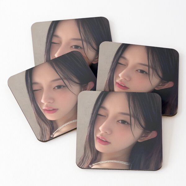 Artikelvorschau, Ästhetisches Fotodesign zur „Minju Not Cute Anymore“-Ära | Fan-Art für GLLIT entworfen und verkauft von Valereekmerch.