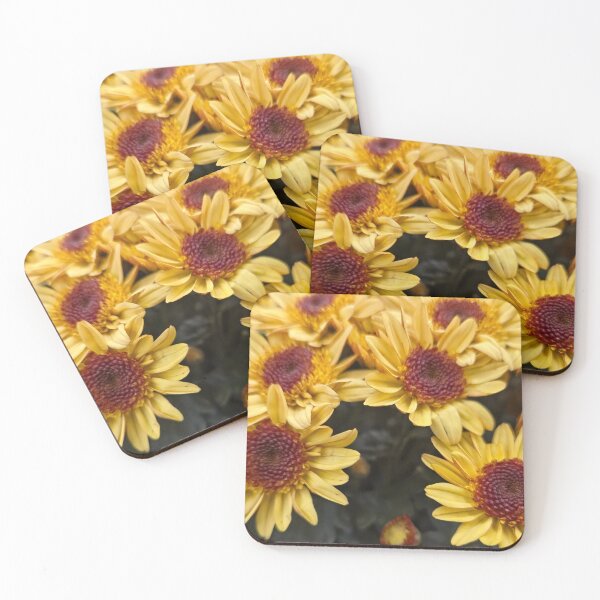 Item preview, Ramo de pequeños soles designed and sold by Betsy Phillips.